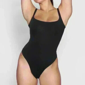 Skims Onyx Square Neck Low Scoop Back High Cut Fits Everybody Bodysuit Size 3X